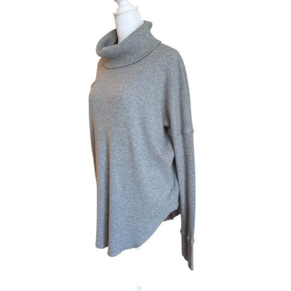 The Group Babaton Gray Waffle Knit Funnel Neck Sweater Tunic M Minimalist Cozy - Picture 2 of 8